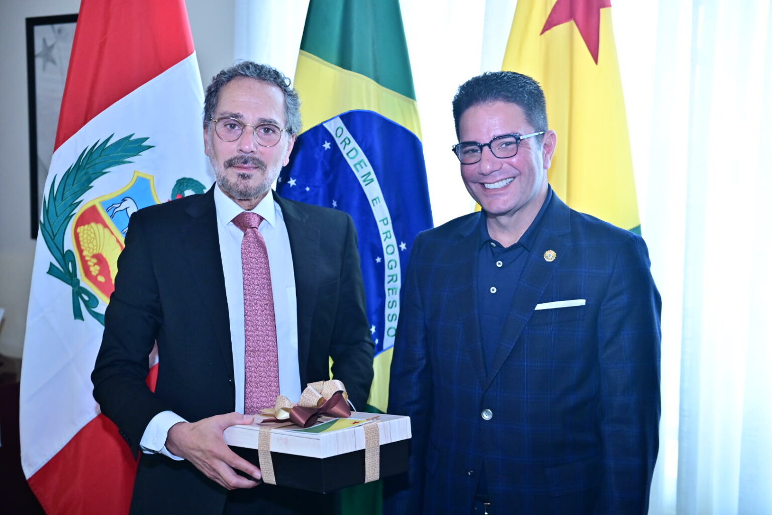 Governador Gladson Cameli Recebe Novo C Nsul Geral Do Peru Em Rio