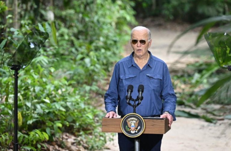 Joe Biden destaca legado de Chico Mendes em discurso sobre conservação