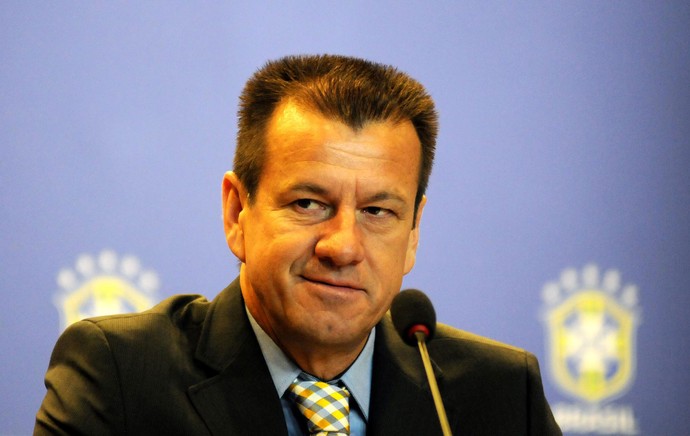 Dunga anuncia convocação para Copa América; lista conta com 7 atletas olímpicos
