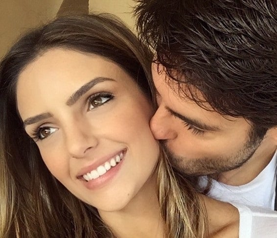 10899461 1575238609387620 63244803 n