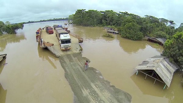 Perpétua pediu à ANAC que a cheia do Madeira não interferisse nos preços das passagens aéreas br-cheias-do-rio