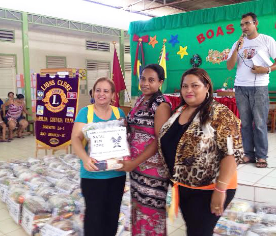 Natal Feliz: Coopserge e parceiros beneficiam mais de 75 famílias com cestas básicas
