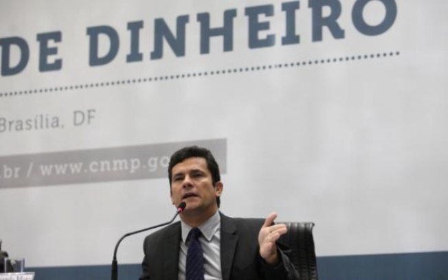 O juiz Sérgio Moro: aos poucos, denunciados do MPF vão se tornando réus de ação penal/ Gil Ferreira/Agência CNJ/Divulgação petrolao