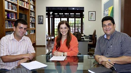 PREFEITURA TRABALHANDO