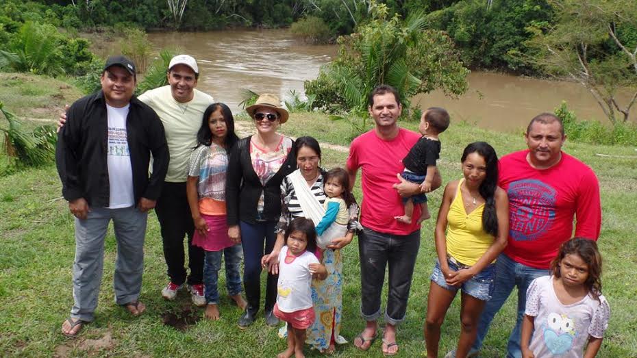 Segundo relatos dos próprios indígenas, Rufino foi o primeiro prefeito a se fazer presente na aldeia/Foto: Assessoria comunidade-indigena-sena