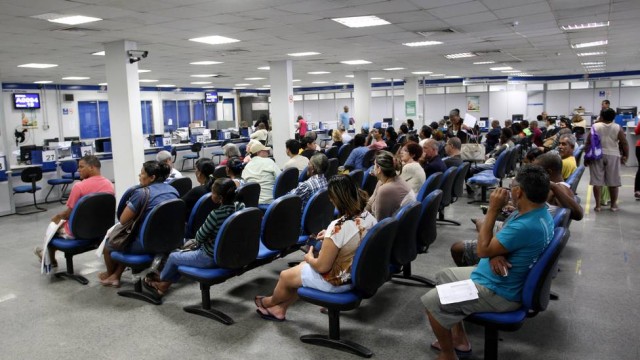 Aposentados por invalidez não precisam mais realizar perícia periódica depois dos 60 anos. inss-pericia-aposentado