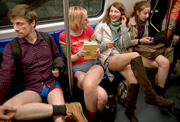 romania-no-pants-subw fran