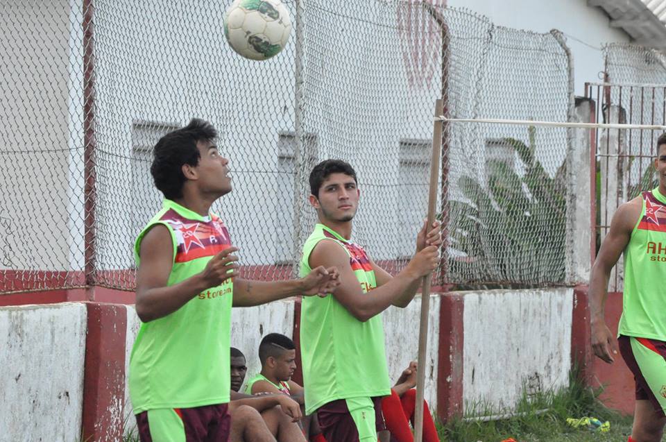 A diretoria ainda trabalha no mercado para contratar um goleiro e um zagueiro antes da estreia na Copa Verde/Foto: Manoel Façanha esporte