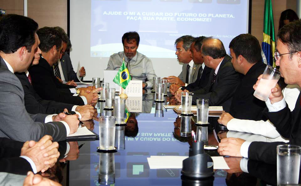 Ministro durante reunião com bancada acreana/Foto: Reprodução Facebook 10407829 857728950951872 2224760945456255984 n