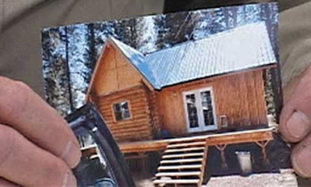 Polícia no Oregon tenta encontrar casa que foi roubada (Foto: Reprodução/YouTube/KOBI Tee-Vee) casa