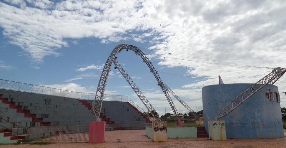 Concha acústica de Sena Madureira está destruída há mais de cinco anos/Fotos: Assessoria concha