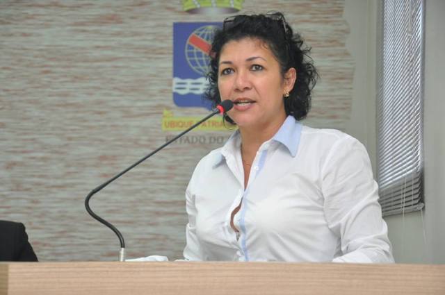 Na Aleac, Eliane promete ter uma postura de parlamentar atuante e de fiscalização do governo eliane