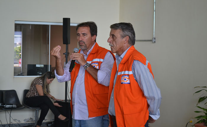 De acordo com o ministro, o governo federal já disponibilizou para o Acre 2 toneladas de medicamentos para atender as vítimas da enchente/Foto: ContilNet Notícias visitamisnitrocapa