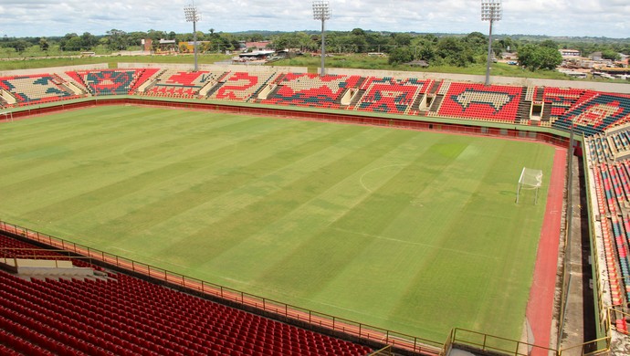 Arena da Floresta, em Rio Branco, palco do jogo entre Estrelão e Vasco na quarta (Foto: João Paulo Maia) arena da floresta - foto jp 5