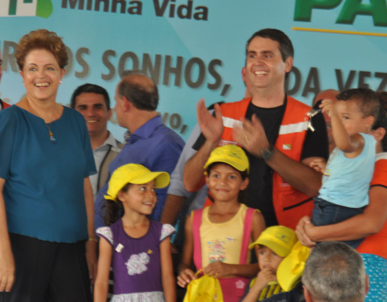 Dilma entregou quase mil casas na Cidade do Povo/Foto: Selmo Melo/ContilNet Notícias dilmacidadepovo7