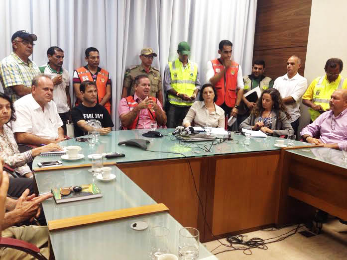 Governador Tião Viana anuncia fechamento da Quarta Ponte e do centro da cidade/Foto: Wiliandro Derze/ContilNet Notícias tiaoponte-fechada