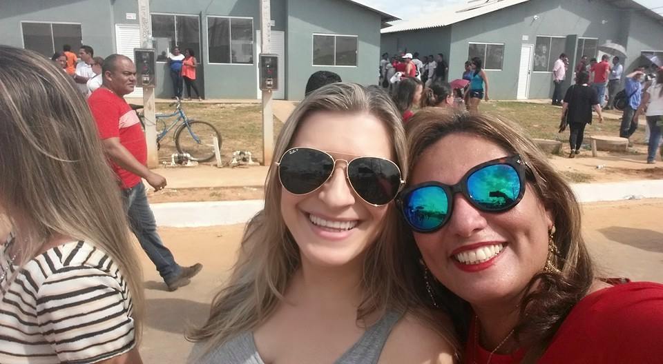 FOTO 06- MABEL E WANESKA SALVATICO