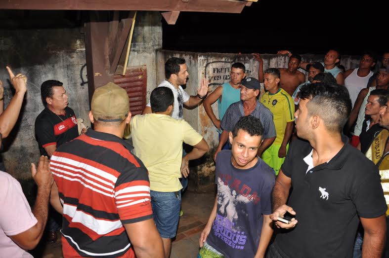 Marcelo quase apanha de populares ao tentar fugir do local do acidente marcelocabecao2