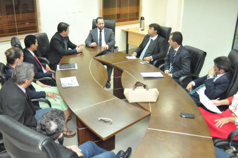 Diretor da Abracam se reuniu com vereadores de Rio Branco/Foto: Ascom abracam