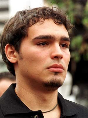 Em 2002, Thomaz participou de velório de segurança. (Foto: Arquivo/Beto Barata/Estadão Conteúdo) age20150402496 1