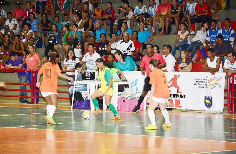 Ao todo, participam da terceira edição do campeonato nada menos cinquenta e uma equipes masculinas e dezoito femininas campeonatomuniciapal