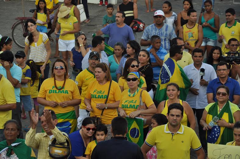 foradilacartazes2