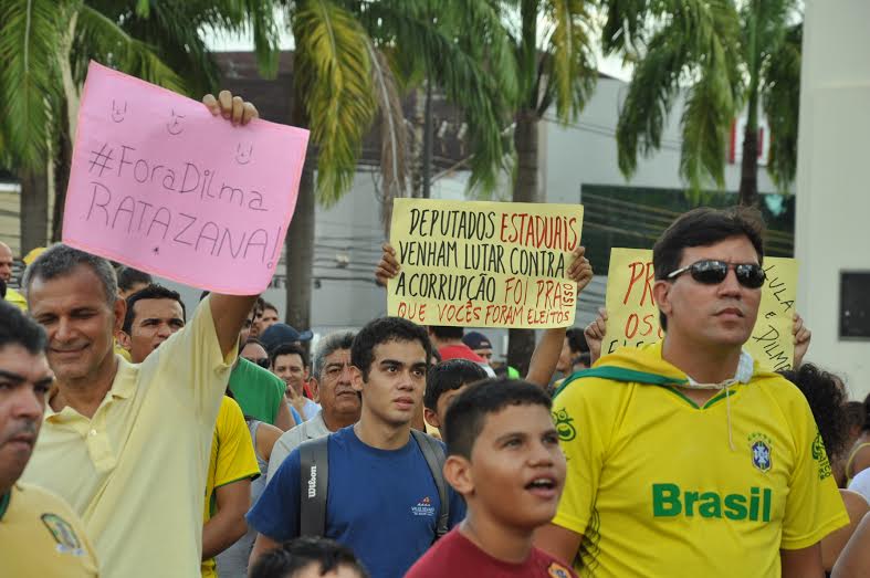 foradilacartazes5