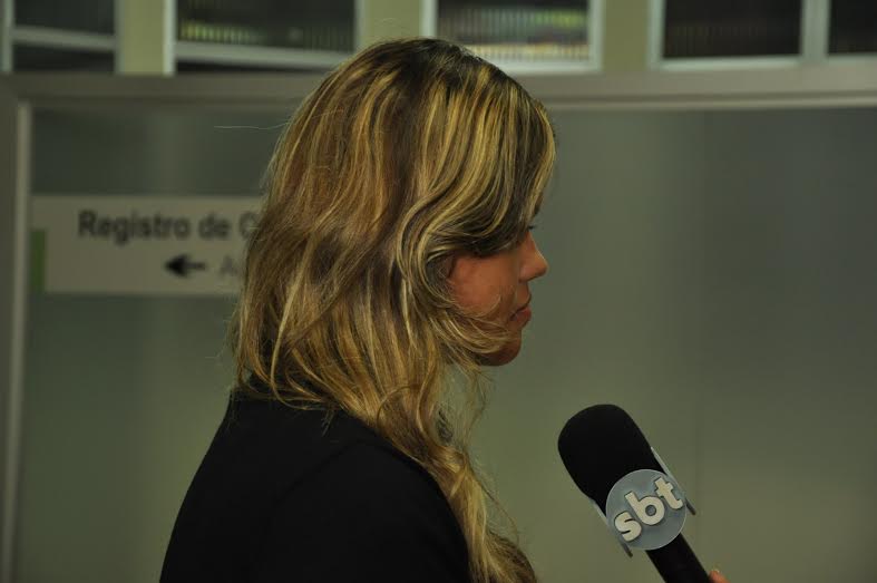 Segundo relatou a vítima, dois rapazes chegaram em uma moto preta e abordaram o grupo/Foto: Selmo Melo/ContilNet Notícias jomvemassaltada