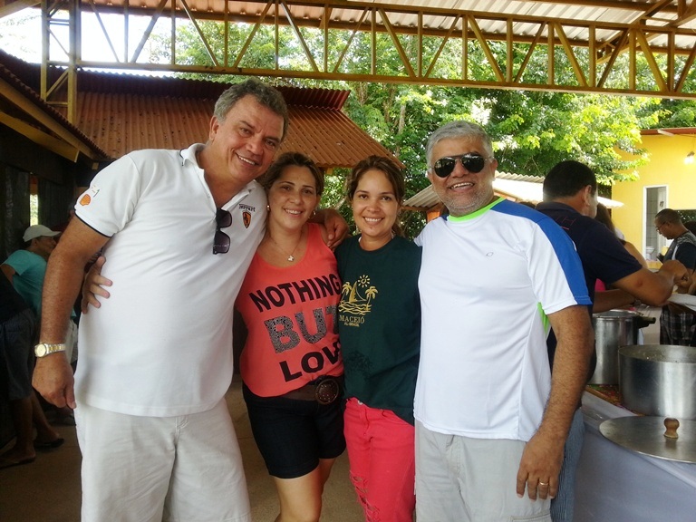 Petecão recebe amigos e familiares em seu aniversário petecaoaniversario2