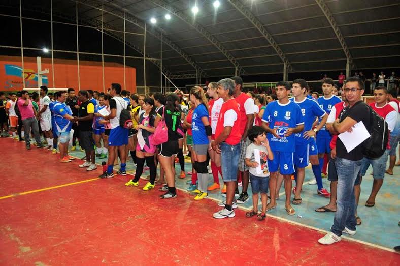 A cerimônia de abertura contou com a presença de autoridades e equipes que participarão da competição/Foto: Assessoria spercopasenacapa