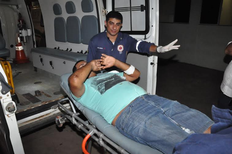 Ofebre de Oliveira Penha, 32, levou um tiro na altura do abdômen/Foto: Selmo Melo/ContilNet Notícias tentativasenna