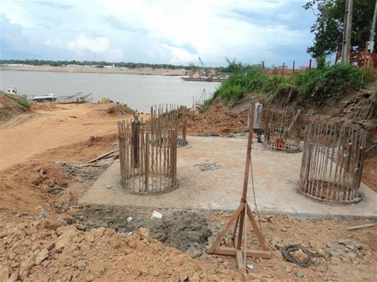 Construção da ponte sobre Rio madeira -Porto velho -RO 8998206