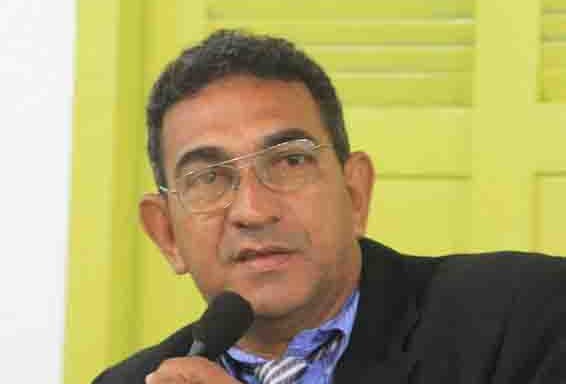 Vereador cobra construção de UPA e maternidade; “terrenos foram desviados”, dispara