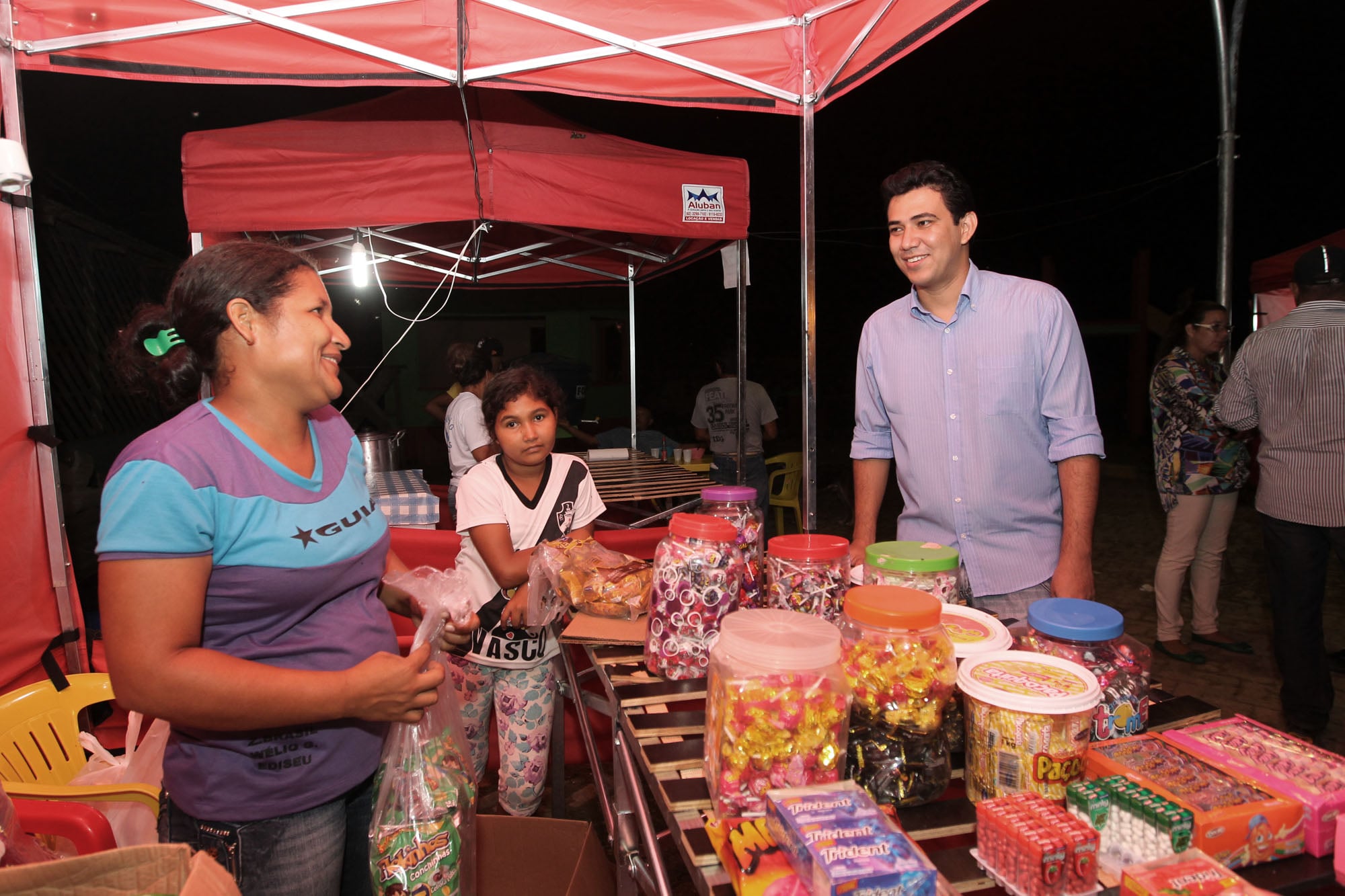 lancamento programa estadual feiras regionais 24 04 2015 angela peres-5feira