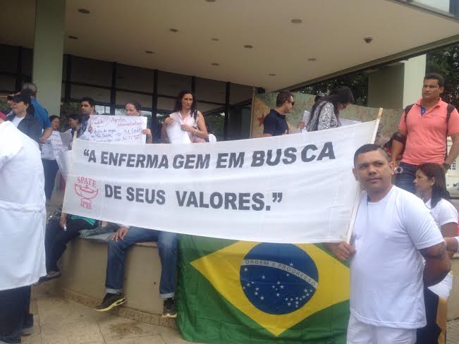 manifestoenfermeiros2