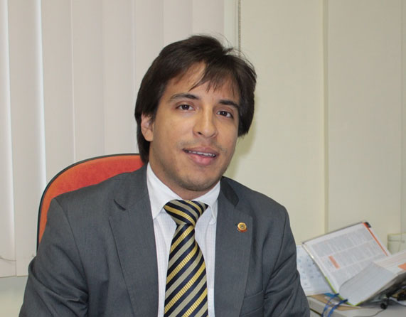 Cristovam deve assumir o Deracre Cristovam-Pontes-de-Moura-Presidente-da-Associação-dos-Procuradores-do-Estado-do-Acre-APEAC-fala-da-relevância-dos-serviços-prestados-a-sociedade