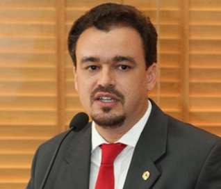 Deputado Daniel Zen Daniel-educacao