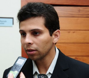 adriano marques sindicato