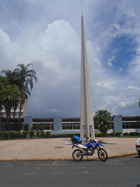 colunaleacro