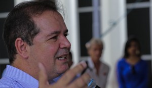 governadortiaoviana2-23-06