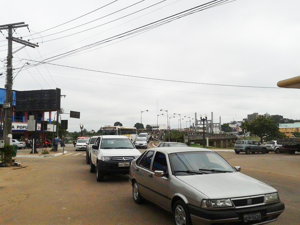 obraesgototransito3