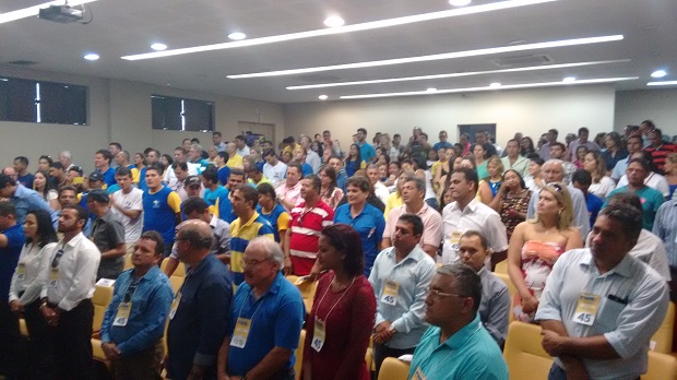 Militantes de vários municípios prestigiaram a convenção tucana IMG 20150607 075516582
