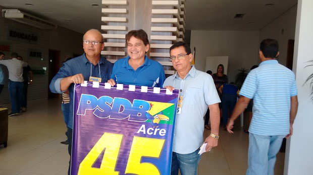 Ex-deputado e pastor Henrique Afonso se filiou ao PSDB neste domingo henrique afonso psdb