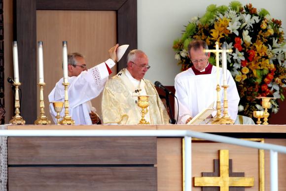 papa francisco celebra missa em guayaquil equador 1