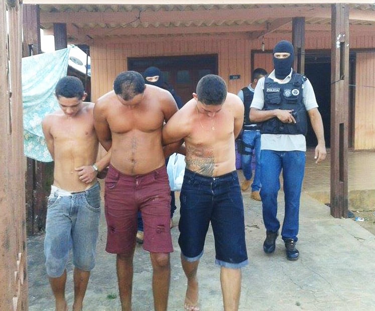 triotraficobaixadacapa