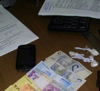 Homem é preso por tráfico de drogas no bairro Boa Vista