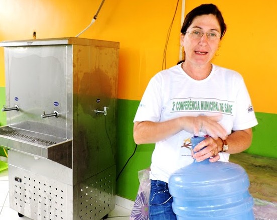 Secretaria de Saúde diz que água enviada às unidades de saúde é de qualidade