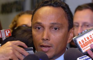Sibá Machado deixará vaga de deputado para assumir Sedens