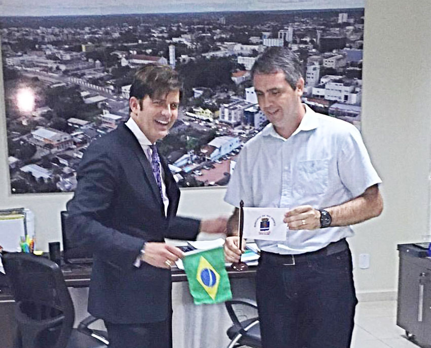 Dr. Rey se empenhará na campanha de Marcus Alexandre em troca de sua candidatura ao Senado