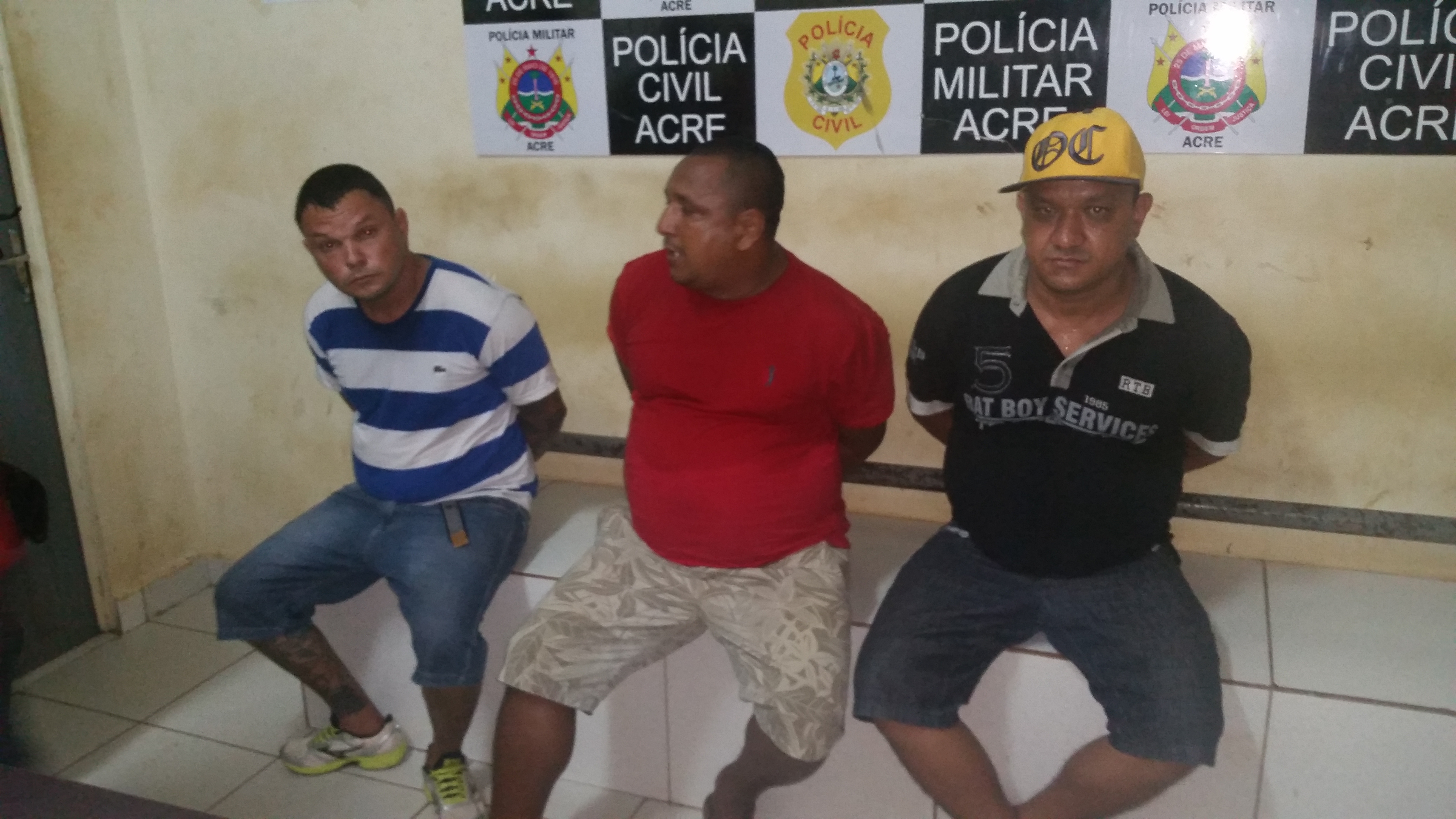 Três homens são presos por tráfico de drogas no bairro Eldorado
